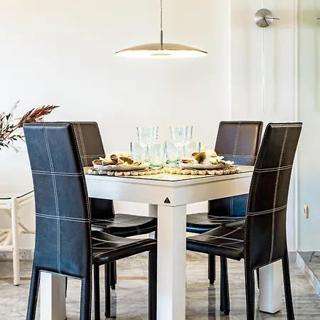 Beautiful In Nueva Andalucia Close To Puerto Banus *